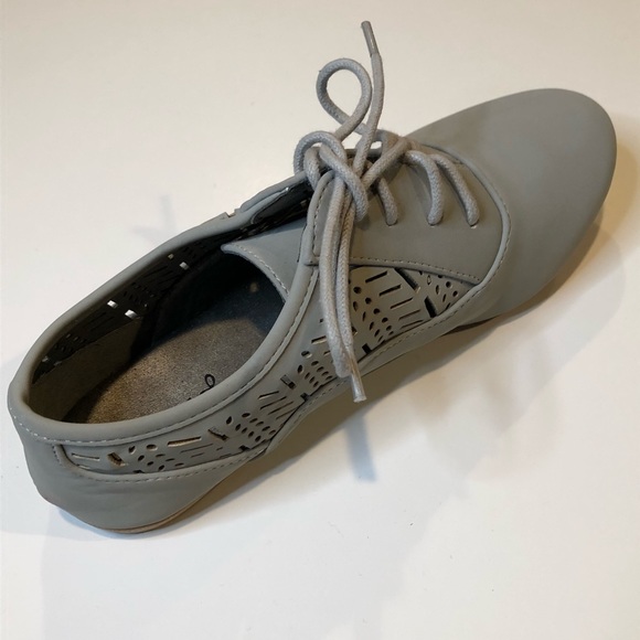 Qupid Flats - Picture 5 of 8